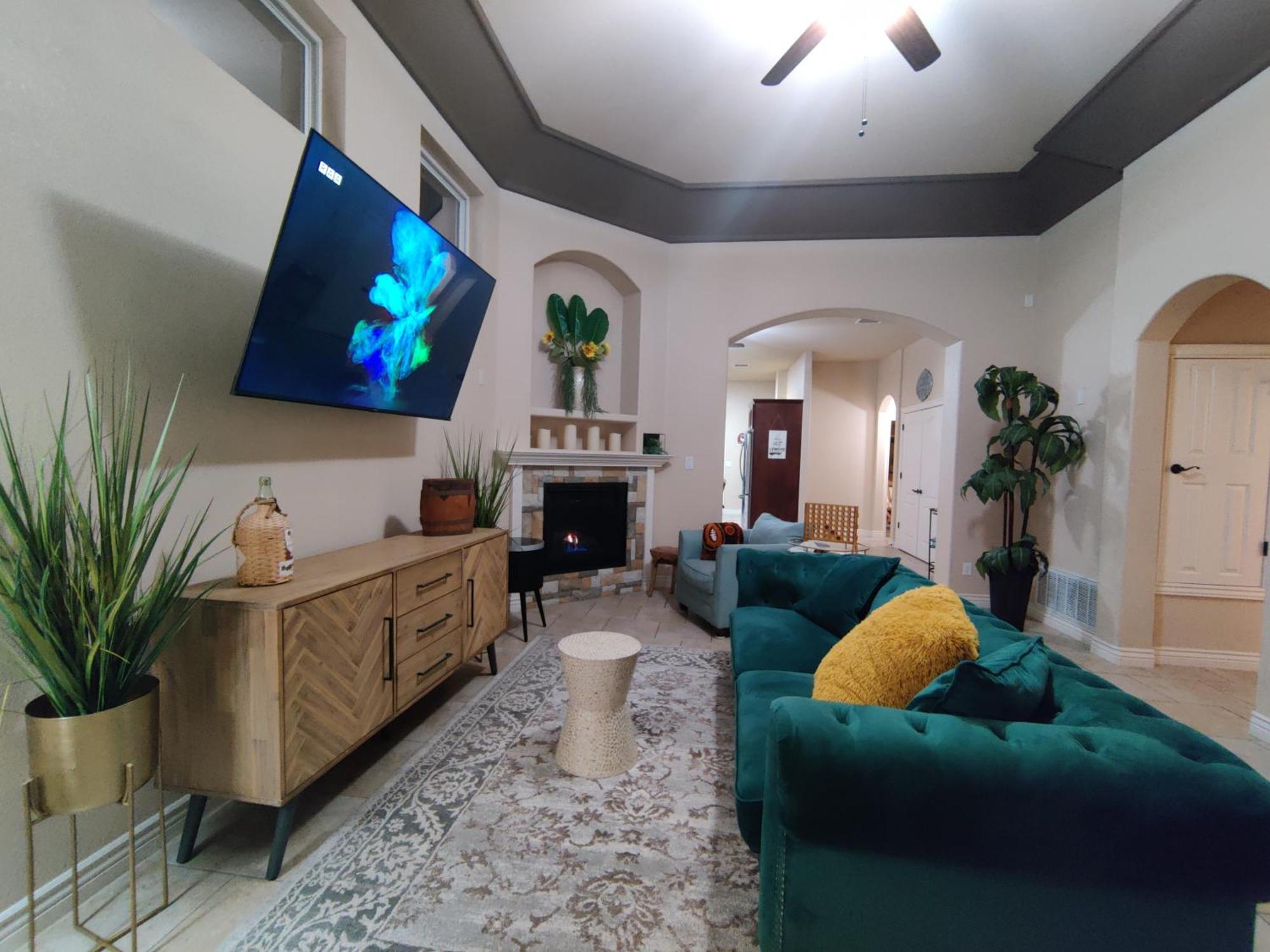 Wonderful, Plush & Luxurious 3 Bed Room Home Эль-Пасо Экстерьер фото